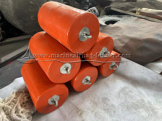 kualitas  Dock / Boat EVA Foam Fender Protected By Nylon Yarn Net And Galvanized Steel Plate pabrik