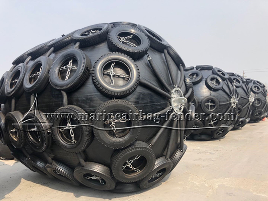 Dia 0.3m-4.5m Kapal Fender Karet Pneumatik Untuk Aplikasi Laut