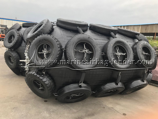 Pneumatic Marine Fender Rubber Bumper Untuk Perlindungan Kapal Dan Pelabuhan 50kpa 80kpa