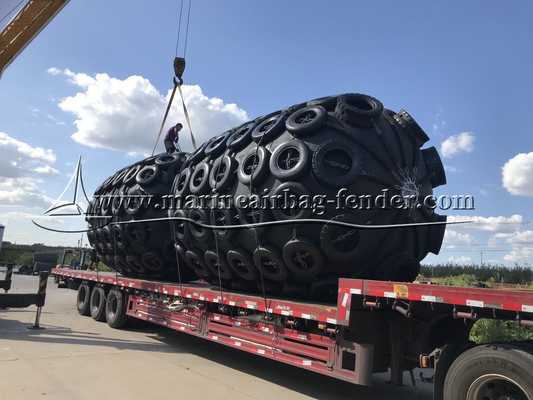 Pneumatic Marine Fender Rubber Bumper Untuk Perlindungan Kapal Dan Pelabuhan 50kpa 80kpa