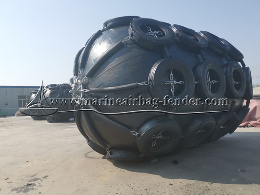 Fender Karet Pneumatik Tekanan Tinggi Ringan untuk Docking dan Mooring Kapal