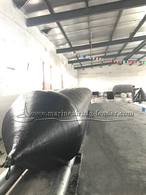 Ukuran Airbag Laut Disesuaikan Anti Tearing Airbag Karet Inflatable Hitam