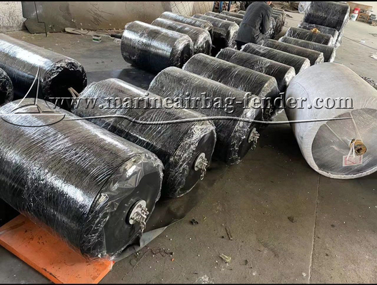 Offshore EVA Foam Fender Disesuaikan Dengan Aksesoris Baja Rostless