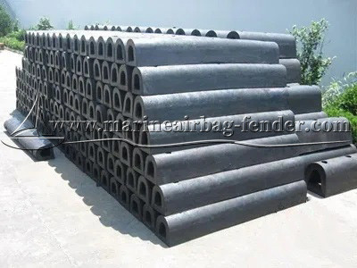 Fender karet tipe Marine Solid D ukuran / ketebalan disesuaikan