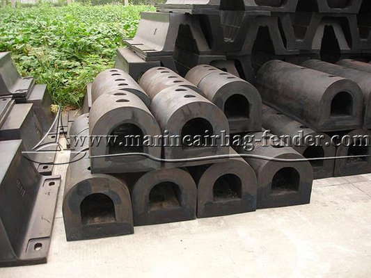 Fender karet tipe Marine Solid D ukuran / ketebalan disesuaikan