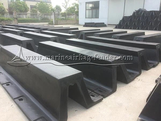Natural Rubber Dock Fender / Arch Rubber Fender untuk Wharf dan Bumper