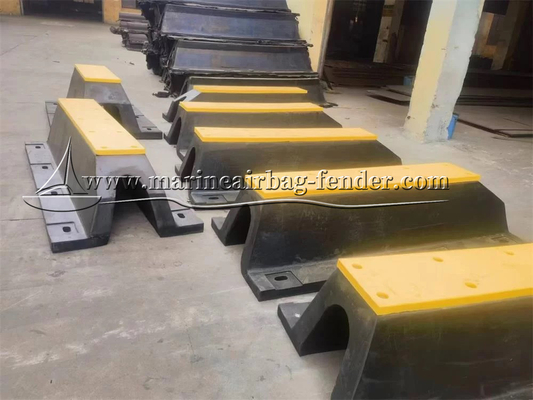 Natural Rubber Dock Fender / Arch Rubber Fender untuk Wharf dan Bumper