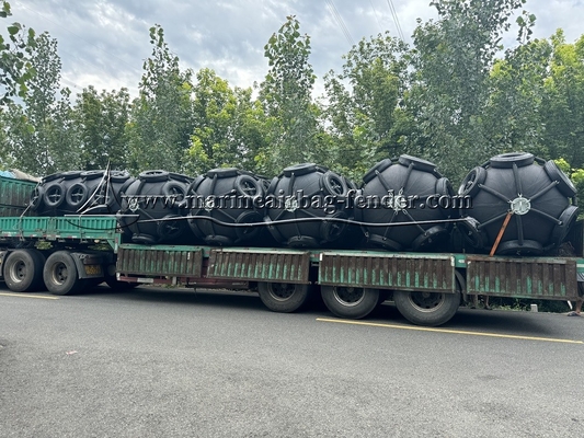 Jenis Jaring Rantai Floating Rubber Fender Quay Pneumatic Marine Fenders