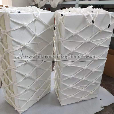 Marine EVA Foam Filled Fender Dimensi / Bentuk / Warna Disesuaikan Untuk Perahu