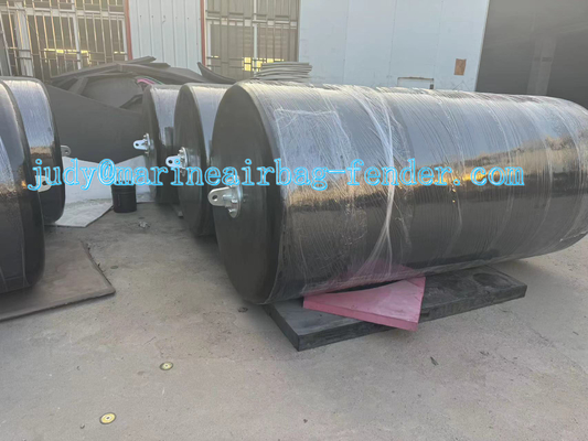 EVA Foam Filled Fender Polyurea Skin Fender Pertahankan cuaca yang sangat baik untuk platform terapung